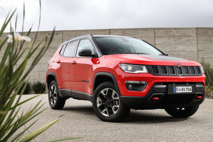 Jeep Compass Trailhawk (MP) 2017 года  (AU) (фото 1 из 46)